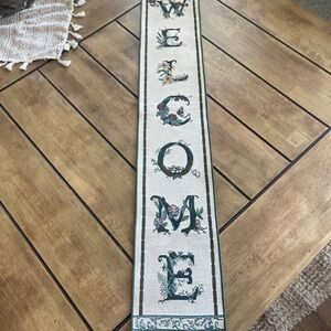 Floral Welcome Tapestry looking banner
